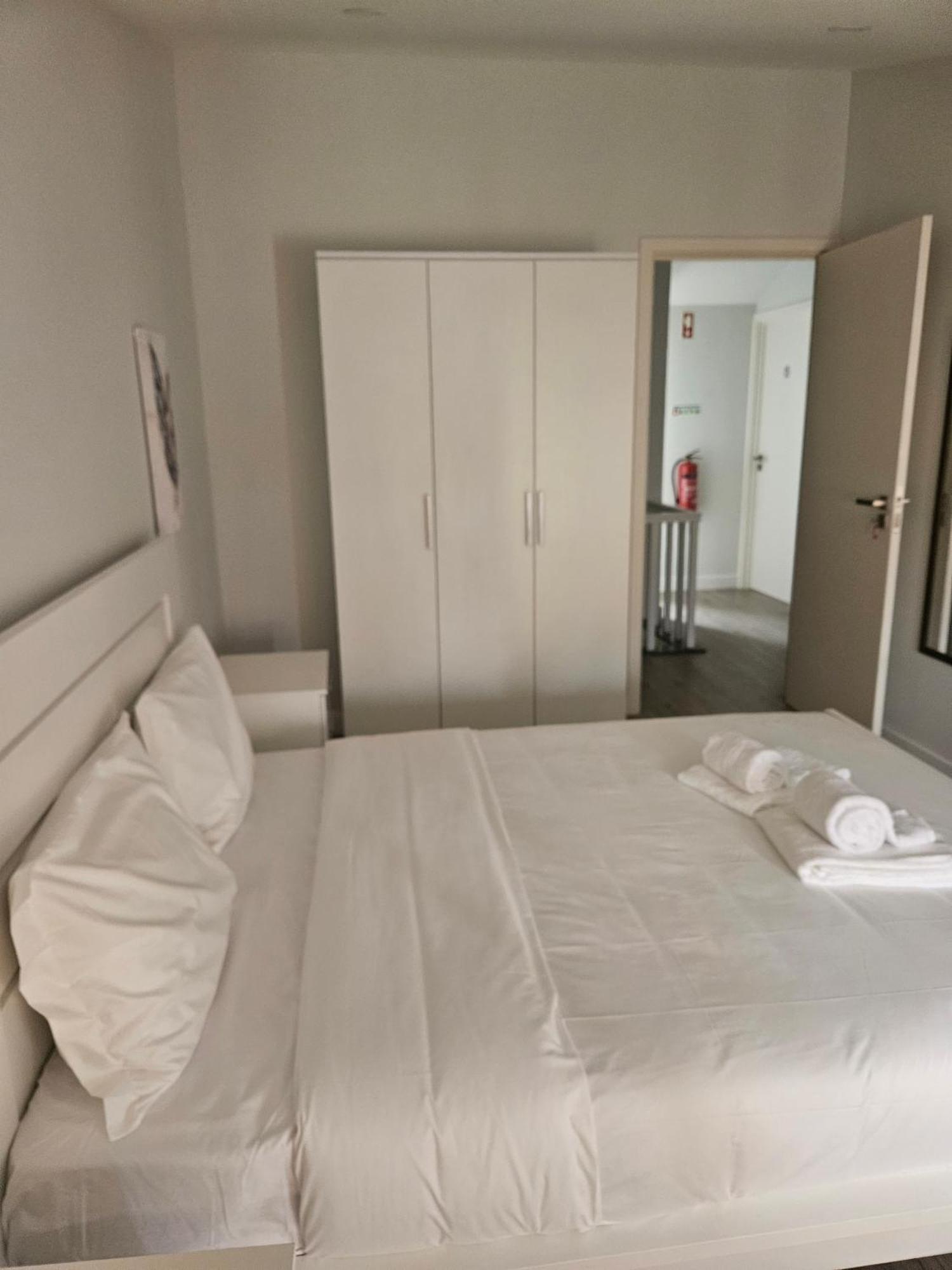 Bella Italia Coronel Miranda Guest House Ponta Delgada Extérieur photo